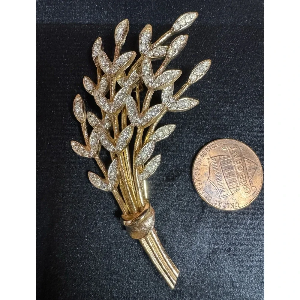 Vintage‎ Rhinestone Wheat Sheaf Brooch Gold Tone Floral Bouquet Pin